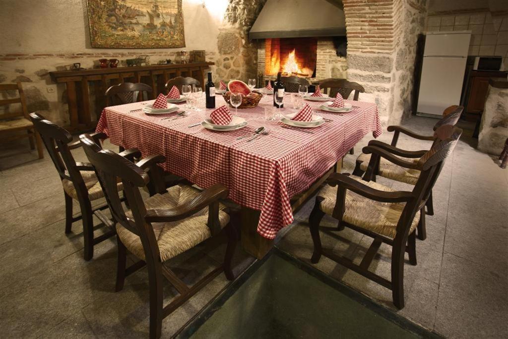 Casa Rural La Bodega Sonseca エクステリア 写真